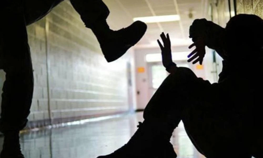 Αγ. Παρασκευή: Συγκλονίζει η μητέρα του 13χρονου - "Αισθάνεται φοβισμένος και εξευτελισμένος"